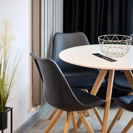 Dez 103 那沃达利