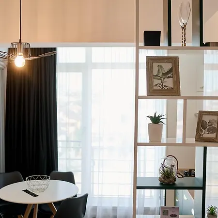 Appartement Dez 103 *